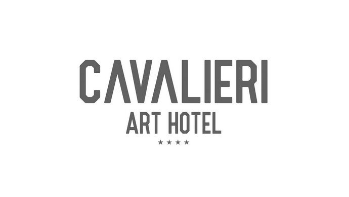 Sunday Buffet Lunch at the Ottocento Restaurant, Cavalieri Art Hotel