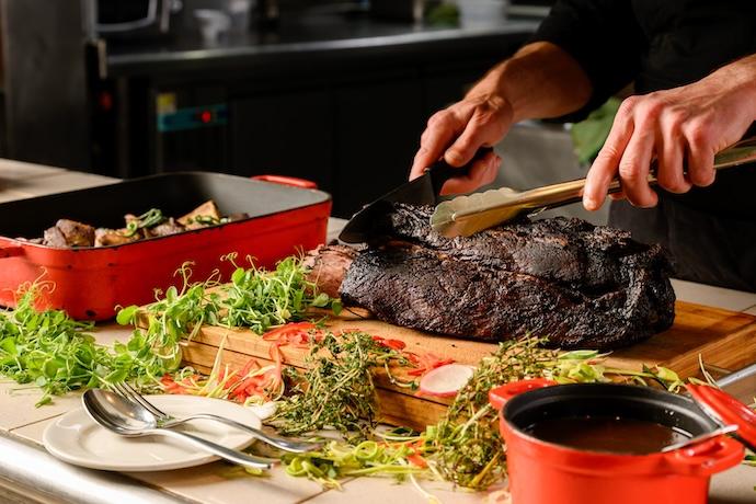 Sunday Lunch Buffet at the Bayview Restaurant, Corinthia Verdi Hotel - Dine with a view