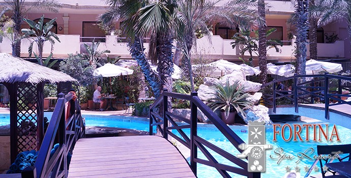 Full day by the pool at The Fortina Tropical Gardens incl. 3 course lunch, sun bed, umbrella & parking!