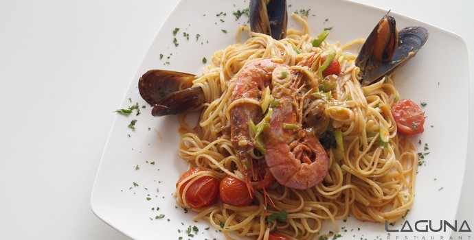 2 course Meal + Drink at Laguna Restaurant at the beautiful SmartCity for just €10