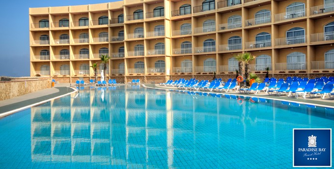 Spend a Day by the Pool The Paradise Bay Hotel - All Inclusive Buffet Lunch + Use of Indoor/Outdoor Facilities